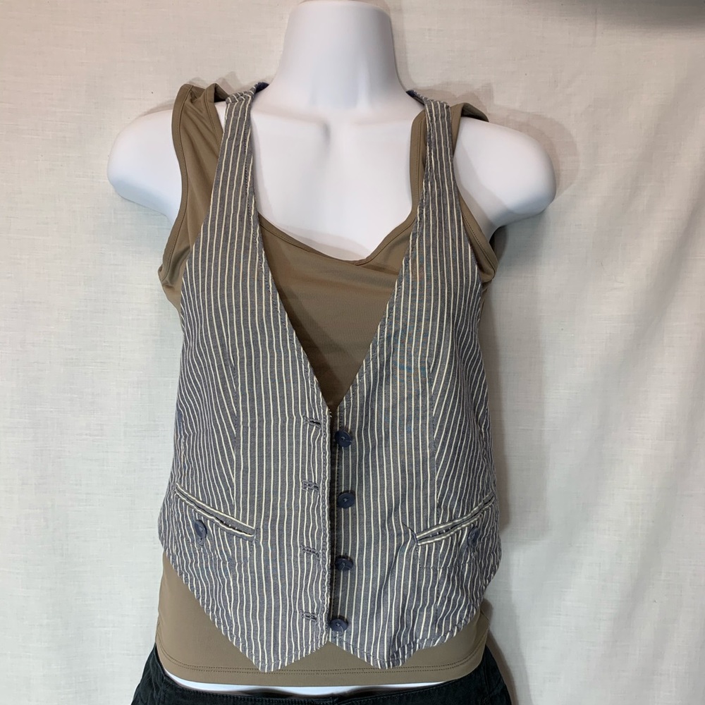 Gap blue and white striped vest